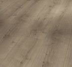 Vaaleanharmaa Parador Modular ONE Oak Pure Pearl Grey -design-lattia asennettuna lattiapinnaksi
